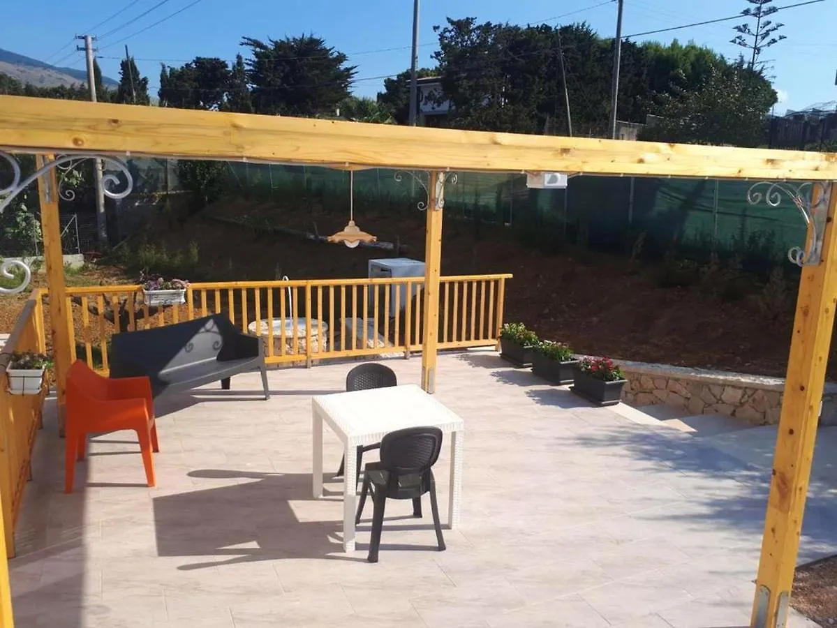 Spacious Villa With Sea And Mountain Views In ألكامو