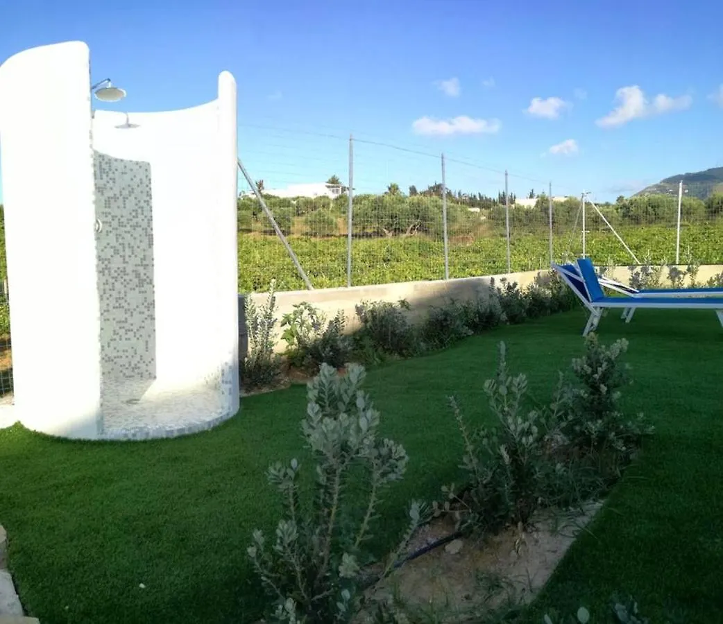 Spacious Villa With Sea And Mountain Views In ألكامو